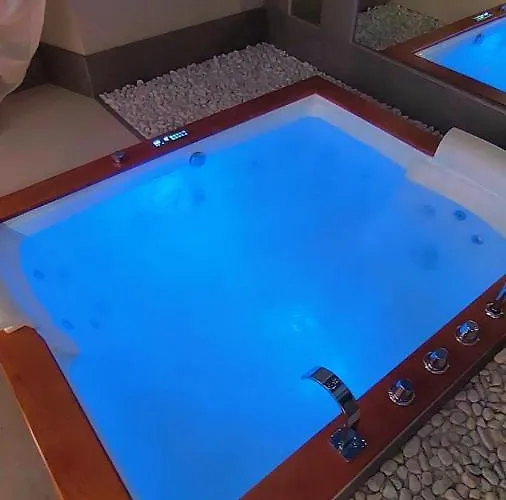 Hydrosuite