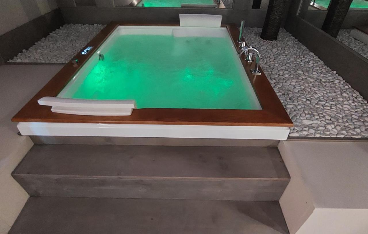 Hydrosuite *