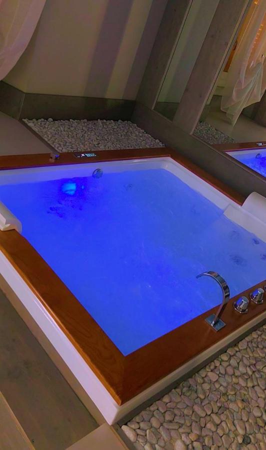 Apartment Hydrosuite Genua